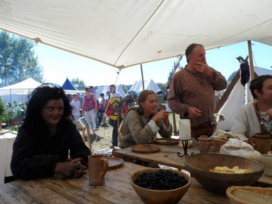 1231659_403184789804623_773477184_n