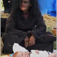 IATW9hJ_jnX73VEvh-ncUjeZliU@800x1123